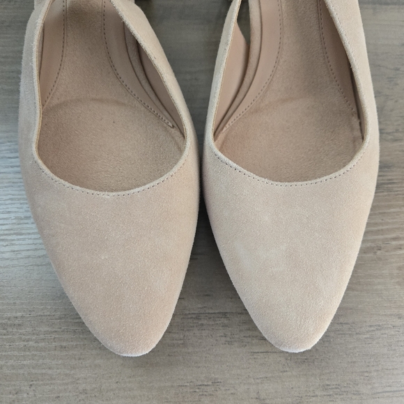 Cole Haan The Go-To Slingback Pump 45 mm Suede Beige Size 10B Defect Mild Scuffs - Picture 4 of 12